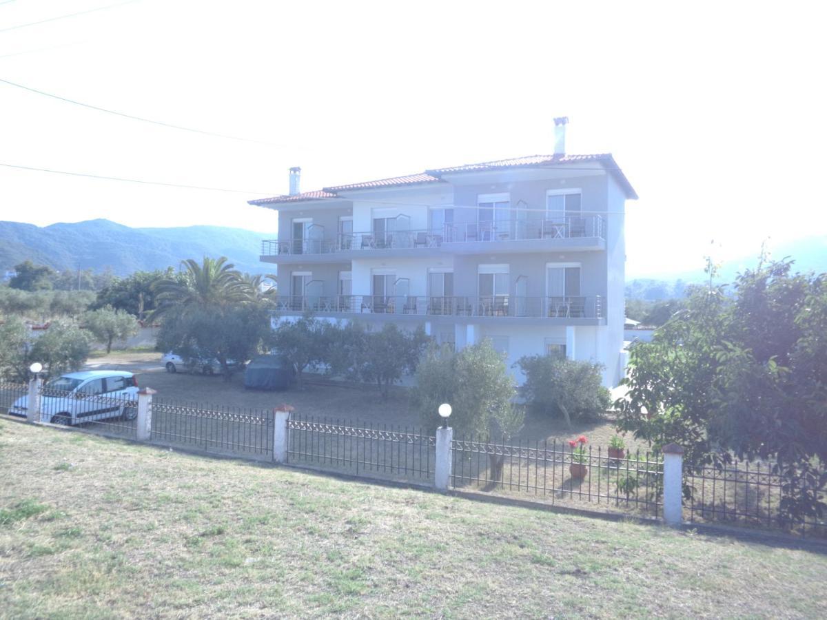 Vergina Pension Sarti Luaran gambar