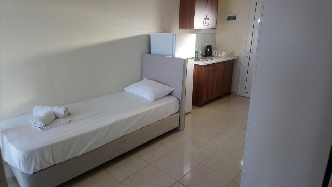Vergina Pension Sarti Luaran gambar